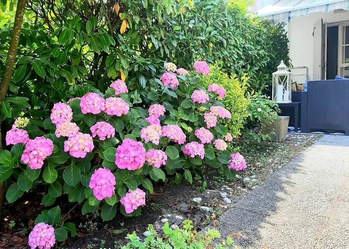 Lara * Lido delle Nazioni